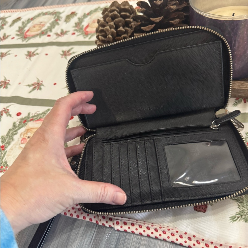 Black michael kors wristlet